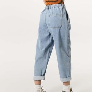 BDG Drew High Waist Pleat Front Cocoon leg Jeans